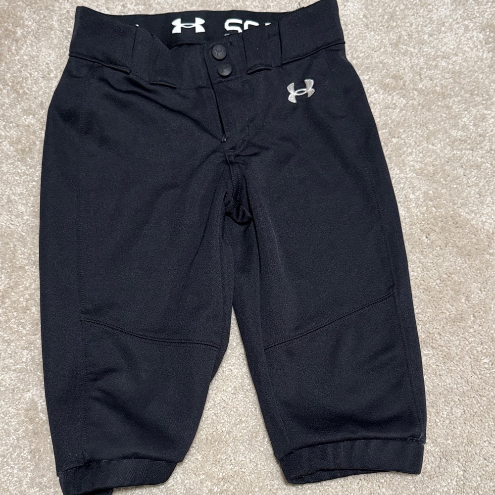 Under Armour Kids Black Utility Softball pants. Used. Size YXS